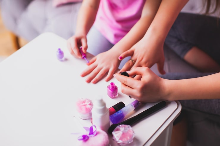 Kids Nail Services