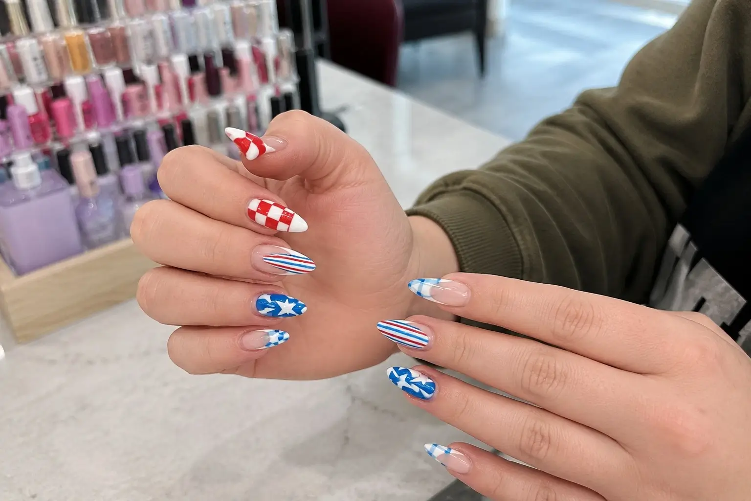 How Long Do Acrylic Nails Last and How to Make Them Last Longer 1 How Long Do Acrylic Nails Last and How to Make Them Last Longer